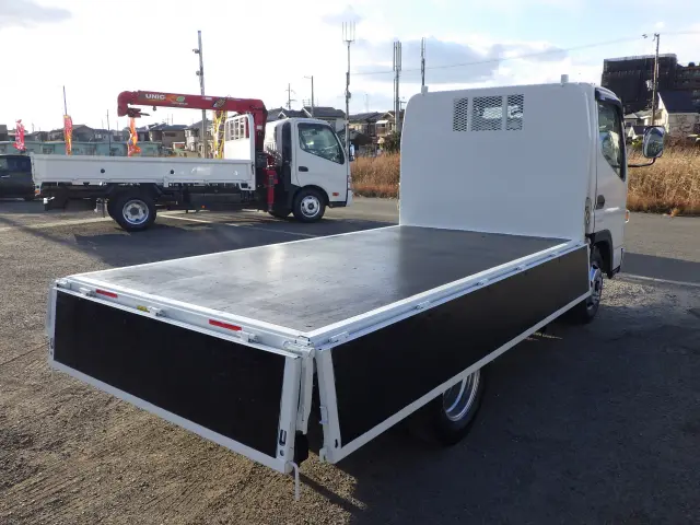 三菱 キャンター 2RG-FBA20(2WD)の写真22