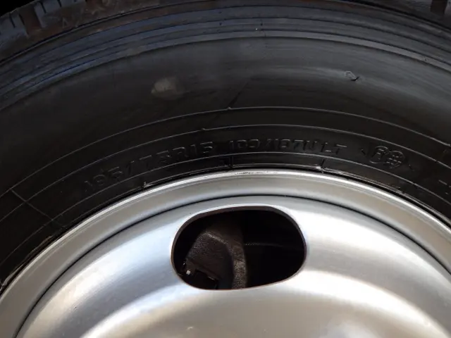 三菱 キャンター 2RG-FBA20(2WD)の写真28