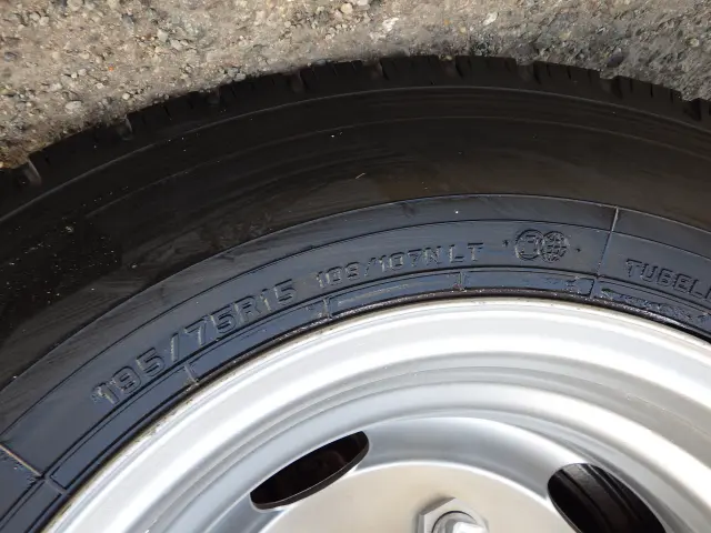 三菱 キャンター 2RG-FBA20(2WD)の写真30