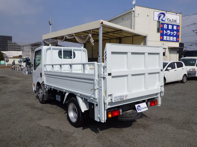 日産 アトラス SKG-TZ2F24(2WD)の写真2