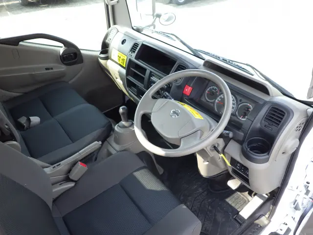 日産 アトラス SKG-TZ2F24(2WD)の写真6