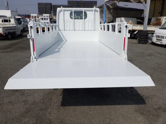 日産 アトラス SKG-TZ2F24(2WD)の写真28