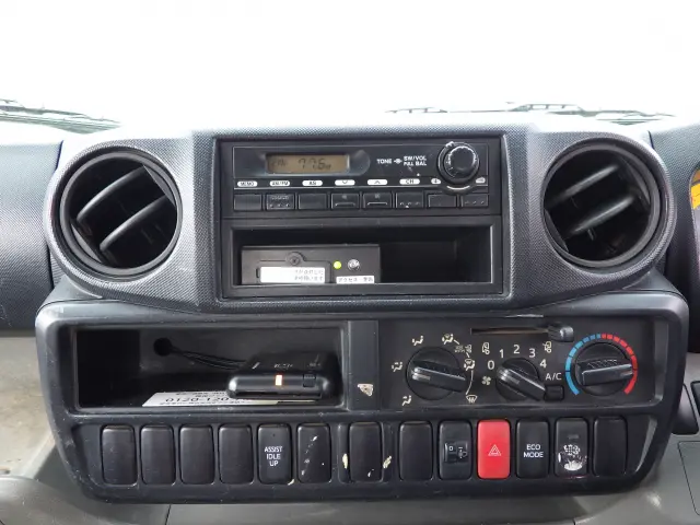 日野 デュトロ SKG-XZU620T(2WD)の写真7