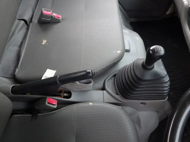 日野 デュトロ SKG-XZU620T(2WD)の写真14