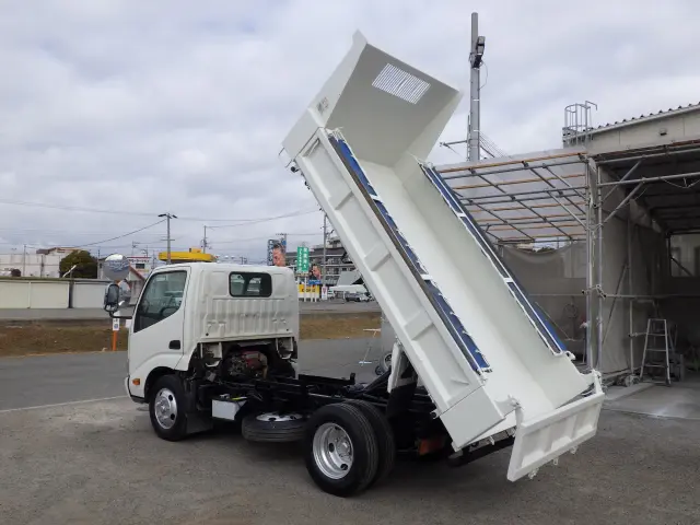 日野 デュトロ SKG-XZU620T(2WD)の写真25