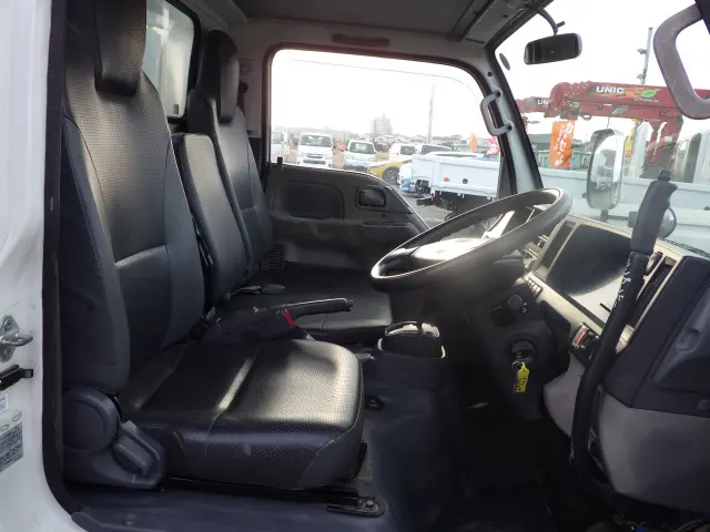 いすゞ エルフ TKG-NJR85AN(2WD)の写真7