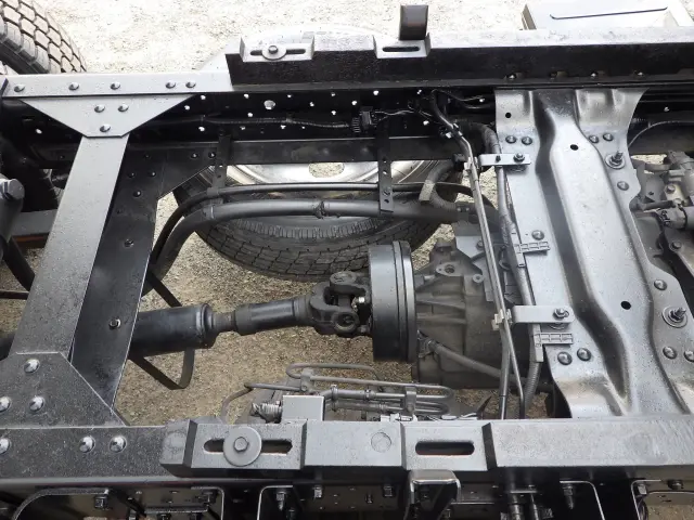 いすゞ エルフ TKG-NJR85AN(2WD)の写真28