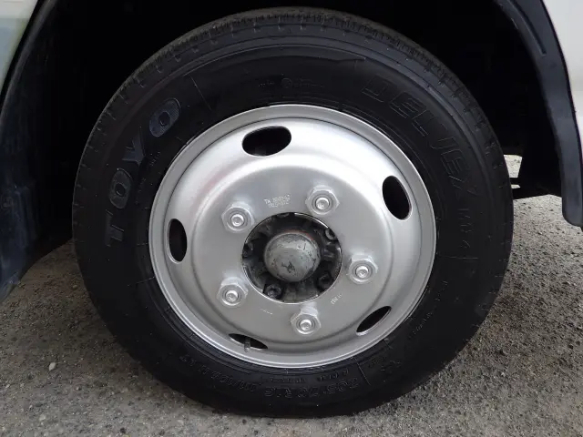 いすゞ エルフ TKG-NJR85AN(2WD)の写真39