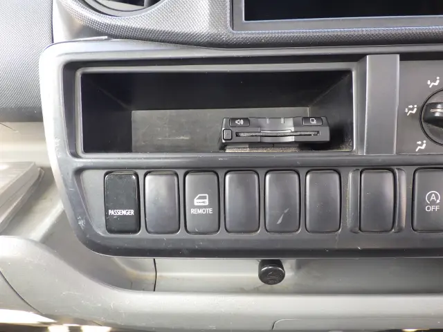 トヨタ トヨエース TKG-XZC605(2WD)の写真12