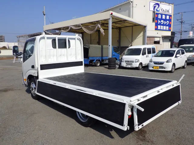 トヨタ トヨエース TKG-XZC605(2WD)の写真23