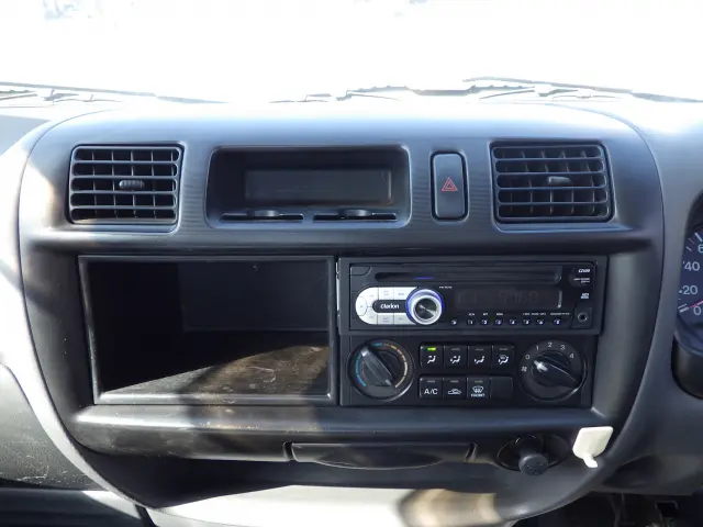 マツダ ボンゴトラック ADF-SKF2T(2WD)の写真9