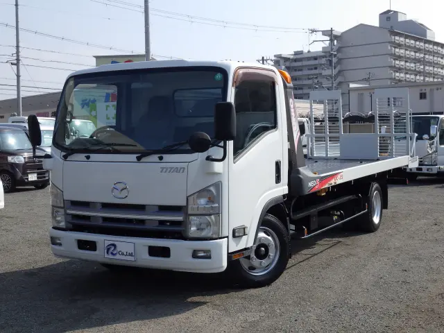 マツダ タイタン TKG-LPR85AN(2WD)の写真1