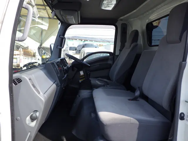 マツダ タイタン TKG-LPR85AN(2WD)の写真8