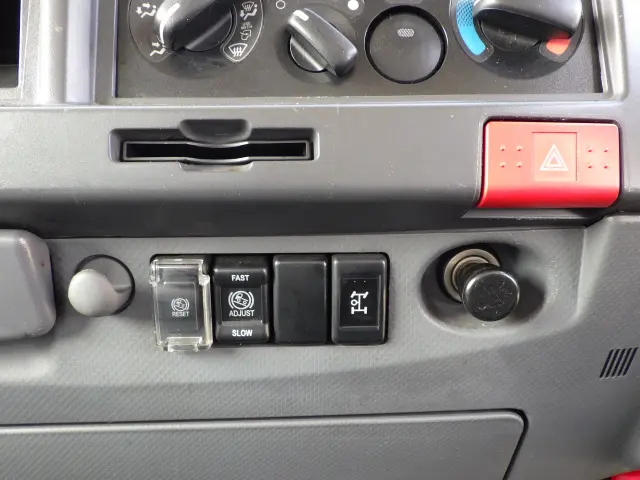 マツダ タイタン TKG-LPR85AN(2WD)の写真11