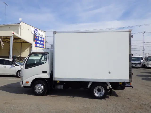 日野 デュトロ TKG-XZU605M(2WD)の写真3