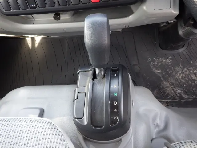 日野 デュトロ TKG-XZU605M(2WD)の写真15