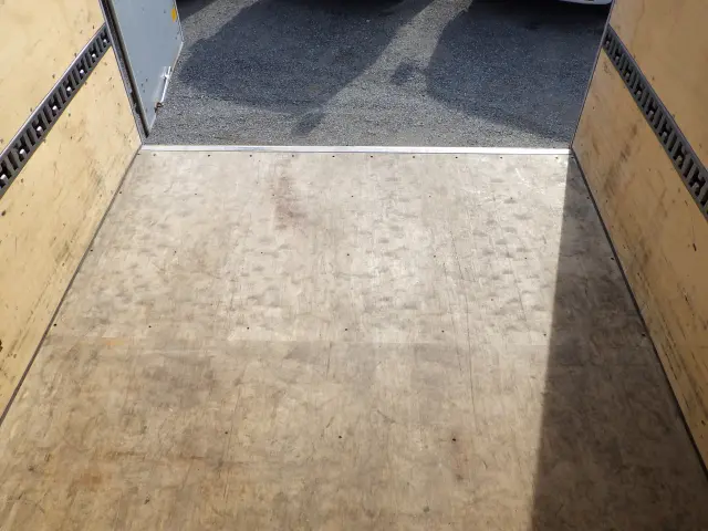 三菱 キャンター 2PG-FEB80(2WD)の写真31