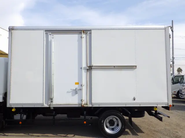 三菱 キャンター 2PG-FEB80(2WD)の写真33