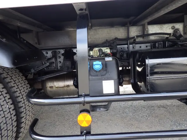 三菱 キャンター 2PG-FEB80(2WD)の写真45