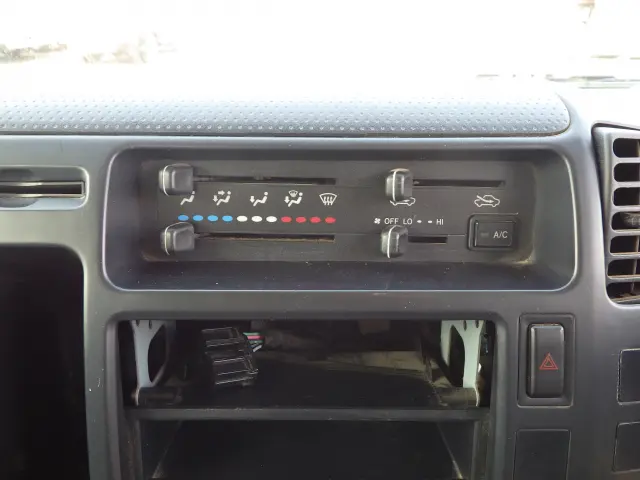 トヨタ ダイナ ABF-TRY230(2WD)の写真14