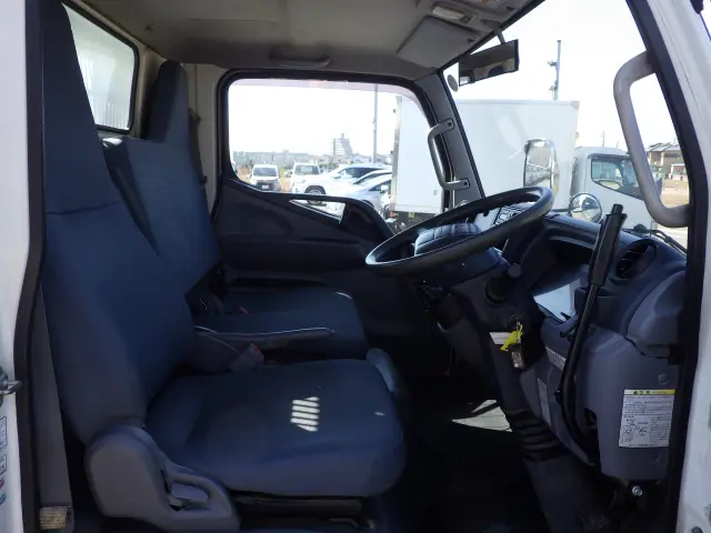 三菱 キャンター TKG-FBA60(2WD)の写真7