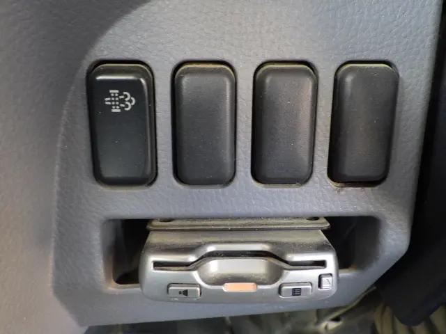 三菱 キャンター TKG-FBA60(2WD)の写真12