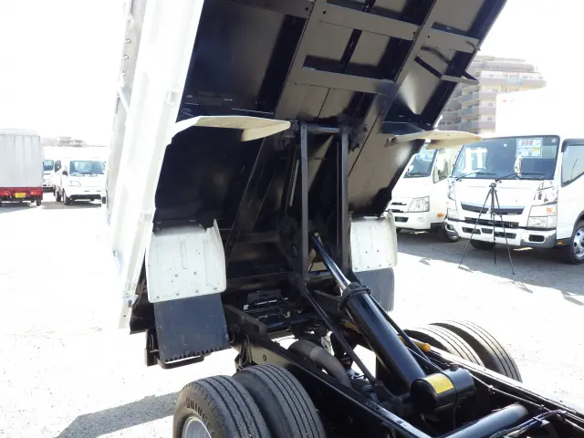 三菱 キャンター TKG-FBA60(2WD)の写真31