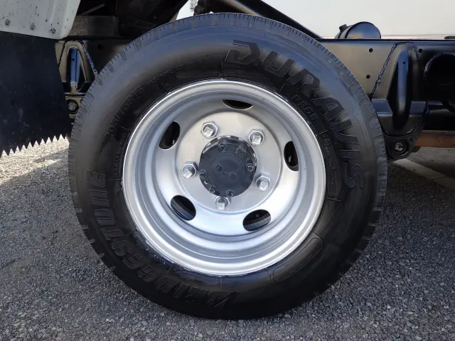 三菱 キャンター TKG-FBA60(2WD)の写真40