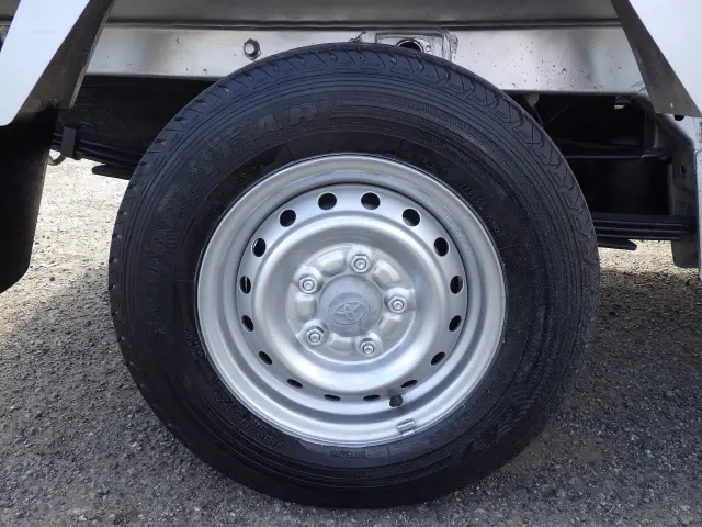 トヨタ タウンエーストラック DBF-S402U(2WD)の写真27