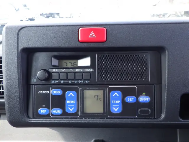 ダイハツ ハイゼットトラック 3BD-S500P(2WD)の写真10