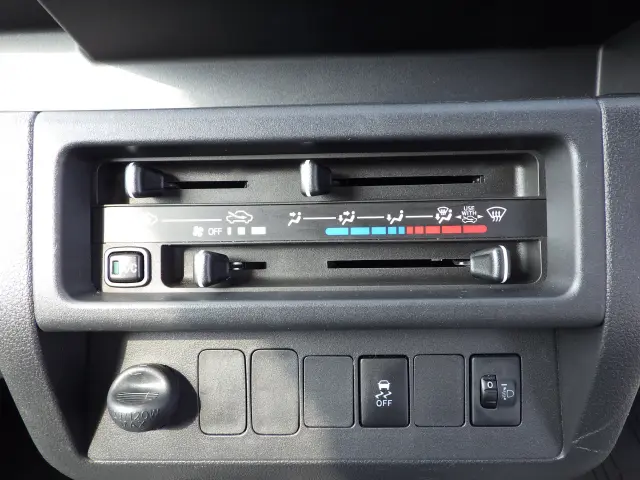 ダイハツ ハイゼットトラック 3BD-S500P(2WD)の写真11