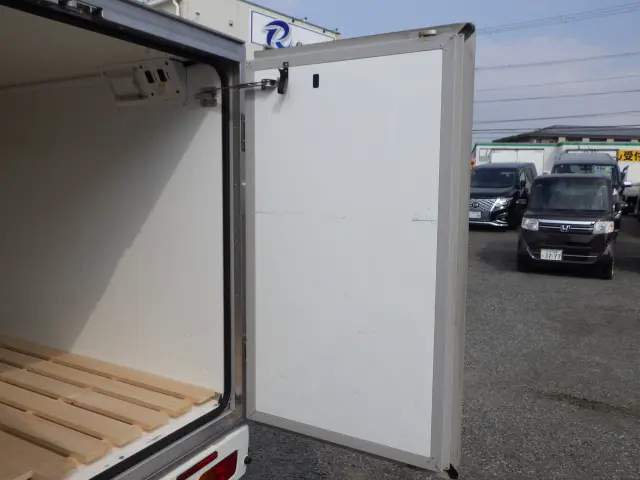 ダイハツ ハイゼットトラック 3BD-S500P(2WD)の写真25