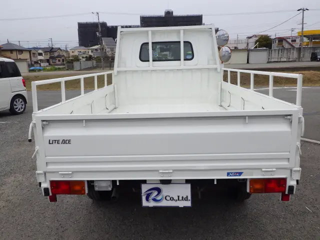 トヨタ ライトエーストラック DBF-S402U(2WD)の写真5