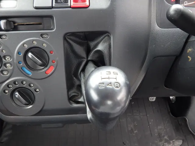 トヨタ ライトエーストラック DBF-S402U(2WD)の写真13