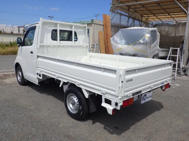 トヨタ ライトエーストラック DBF-S402U(2WD)の写真24