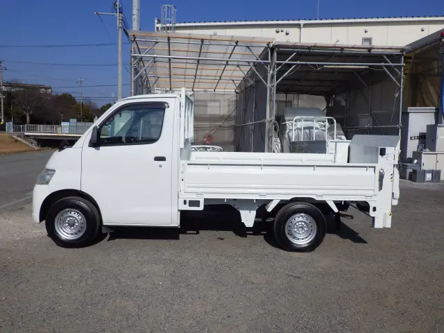 トヨタ タウンエーストラック DBF-S402U改(2WD)の写真3