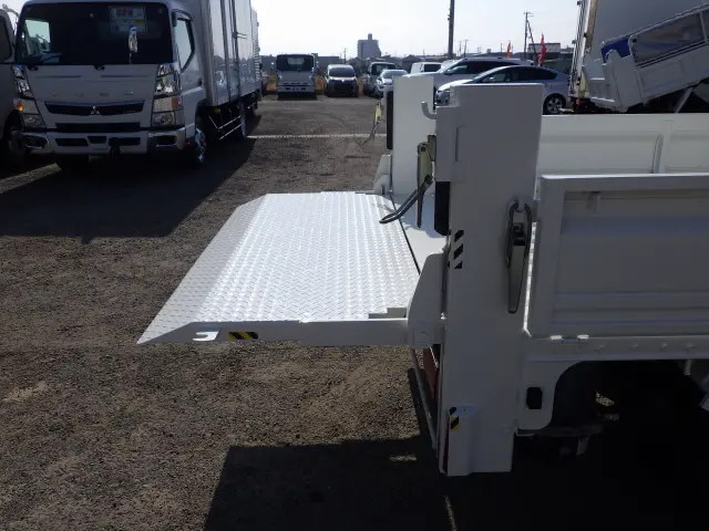 トヨタ タウンエーストラック DBF-S402U改(2WD)の写真20