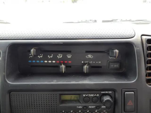 トヨタ トヨエース ABF-TRY230(2WD)の写真14