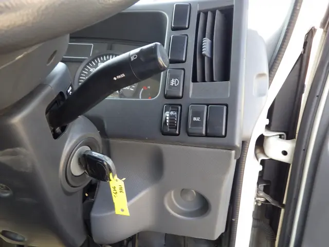 マツダ タイタン TKG-LLR85AR(2WD)の写真15