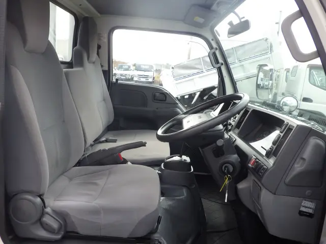 マツダ タイタン TRG-LHR85A(2WD)の写真7