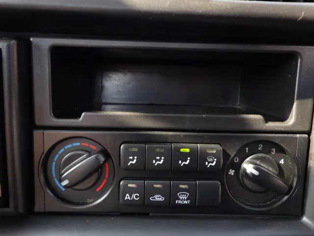 マツダ ボンゴトラック DBF-SLP2T(2WD)の写真10