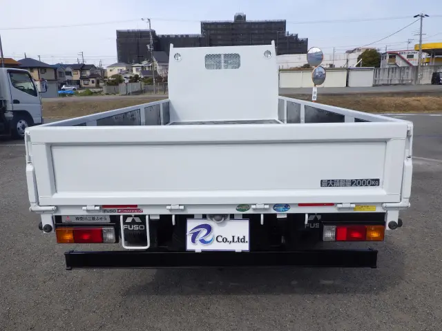 三菱 キャンター 2PG-FEAV0(2WD)の写真5