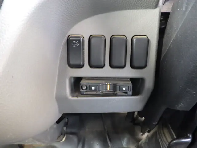 三菱 キャンター 2PG-FEAV0(2WD)の写真10