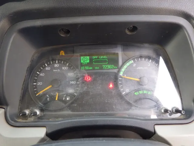 三菱 キャンター 2PG-FEAV0(2WD)の写真18