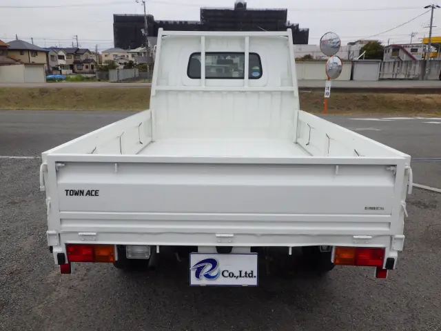 トヨタ タウンエーストラック DBF-S402U(2WD)の写真5