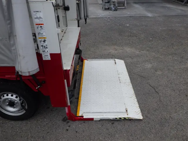 ダイハツ ハイゼットトラック EBD-S500P(2WD)の写真30