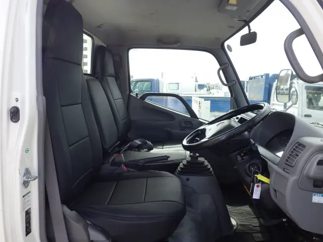 トヨタ ダイナ ABF-TRY230(2WD)の写真7