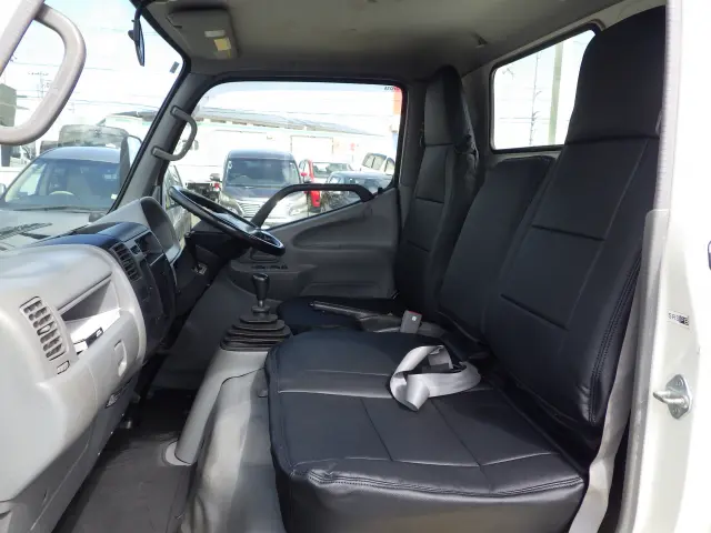 トヨタ ダイナ ABF-TRY230(2WD)の写真9