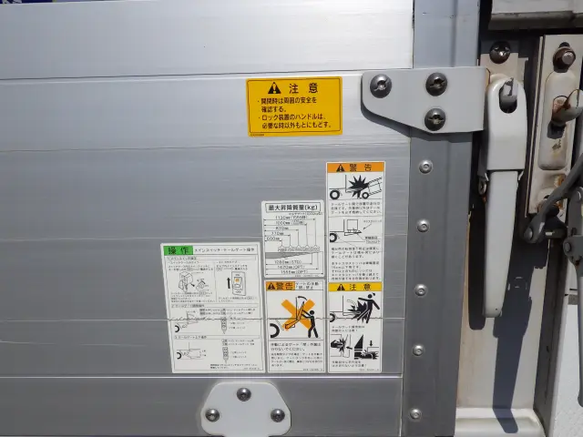 三菱 キャンター TKG-FEB50(2WD)の写真26