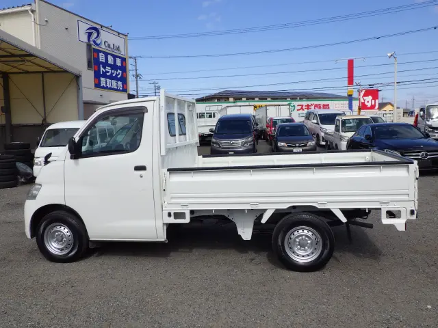 トヨタ タウンエーストラック DBF-S402U(2WD)の写真3
